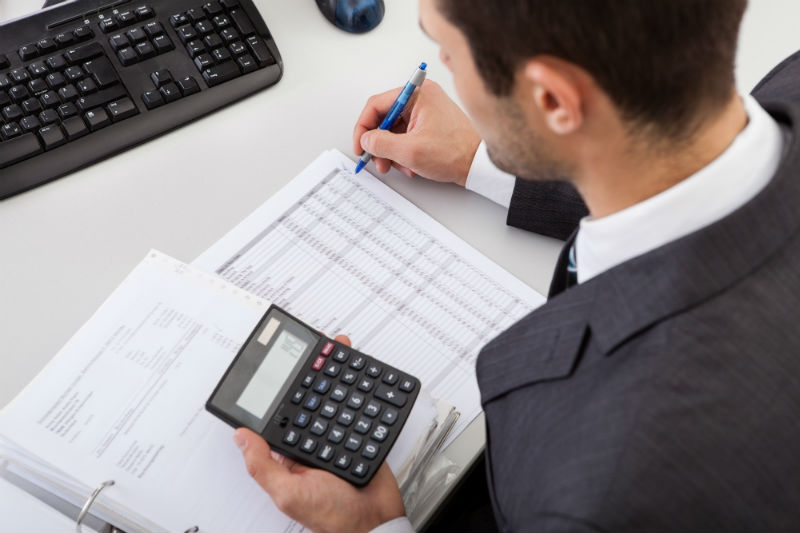 Accountant In Tadworth: When To Hire